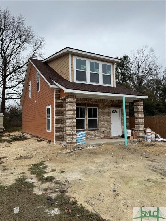 view of front of house with covered porch