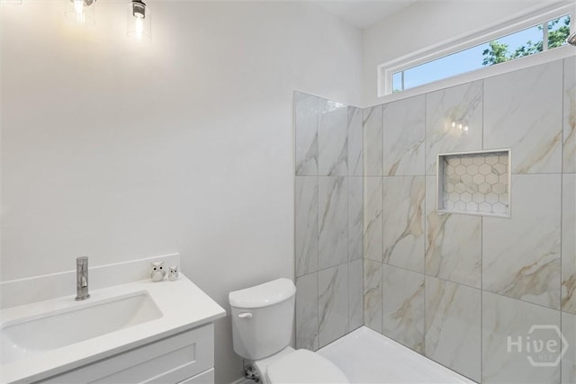 130 N Skinner Ave, Pooler, GA 31322 - full bath featuring toilet, vanity, and a tile shower