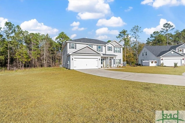 view of front of home featuring a front yard