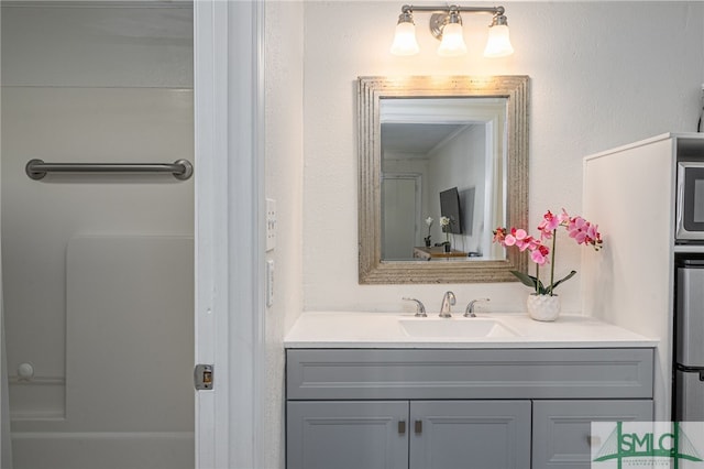 bathroom with vanity