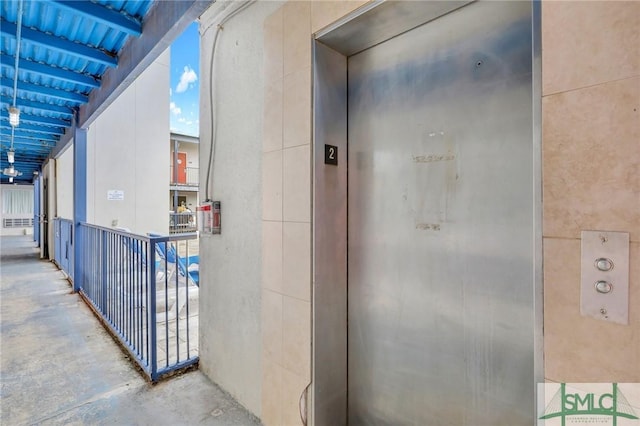 entrance to property with elevator