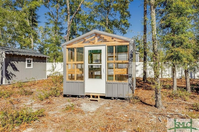 view of outbuilding