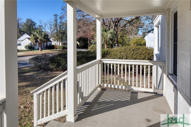 balcony with a porch