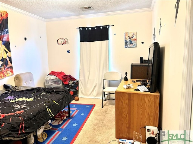 bedroom featuring light carpet, a textured ceiling, visible vents, and crown molding