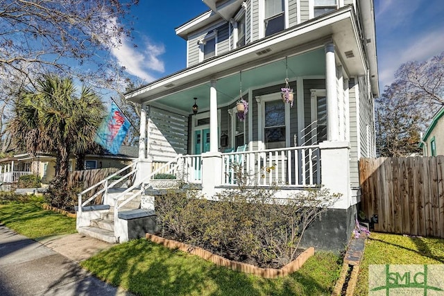 view of front of home featuring a porch