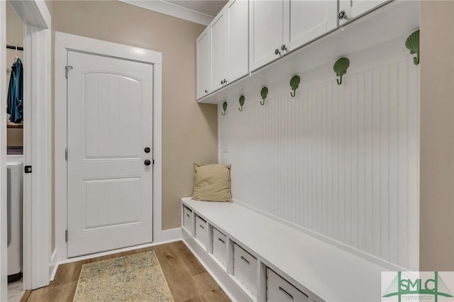 mudroom featuring light wood-style flooring