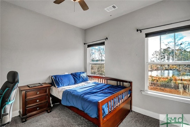 bedroom with carpet flooring and ceiling fan