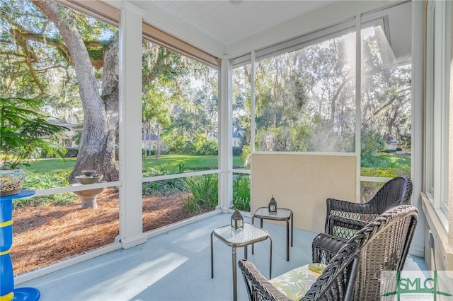 view of sunroom / solarium