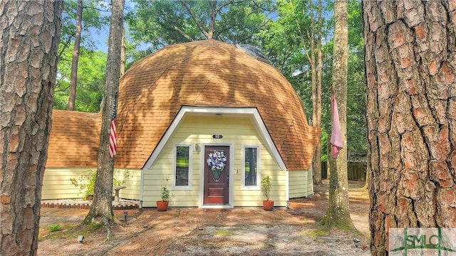 view of front of home