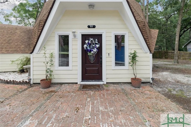 view of entrance to property