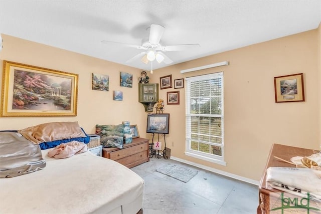 bedroom featuring ceiling fan