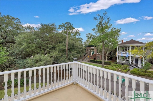 524 E Henry St, Savannah, GA 31401 - balcony with stairway