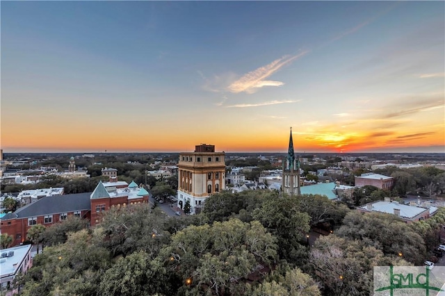 view of aerial view at dusk