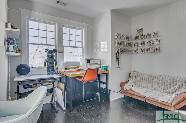 office area with dark hardwood / wood-style floors