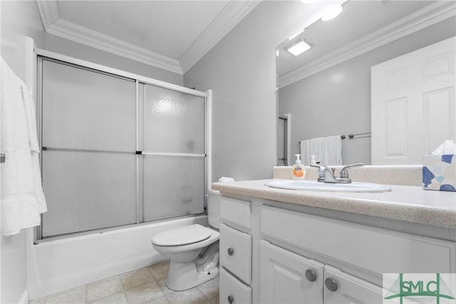 full bathroom with bath / shower combo with glass door, vanity, crown molding, and toilet