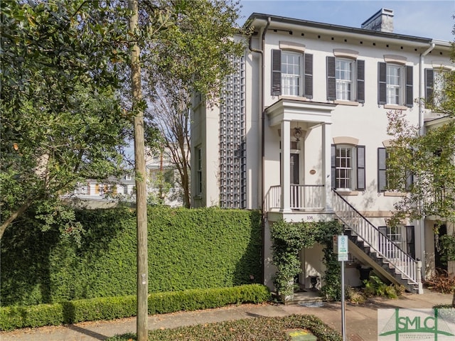 view of front of home