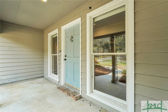 view of entrance to property