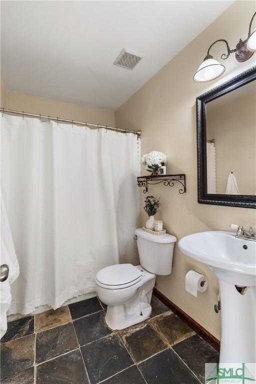 bathroom with toilet