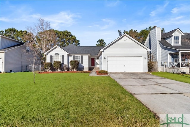 view of front facade featuring a garage and a front yard