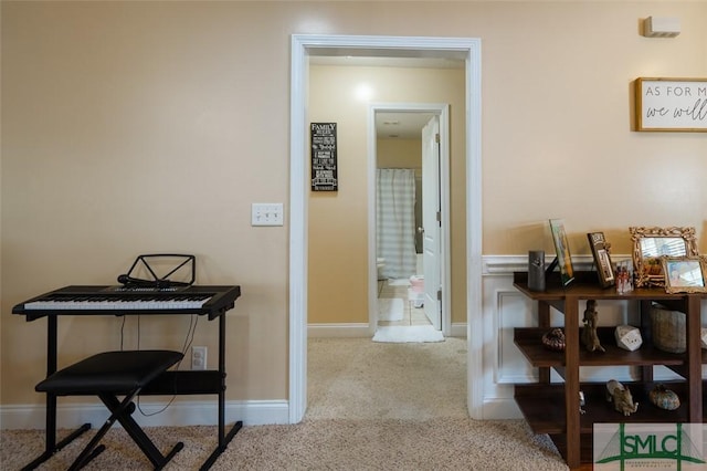 164 Glynn Ct, Hinesville, GA 31313 - hallway with light colored carpet
