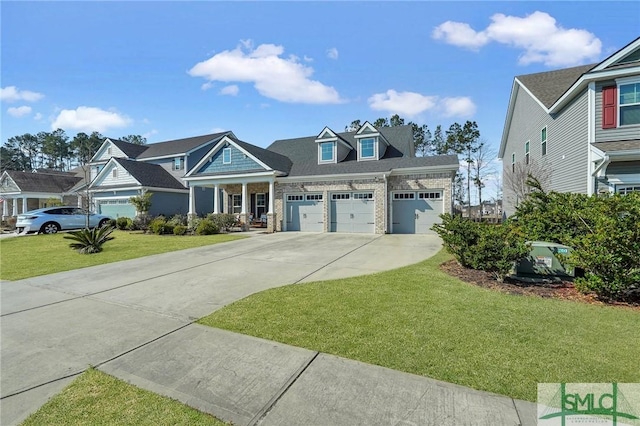 view of front of property with a front lawn