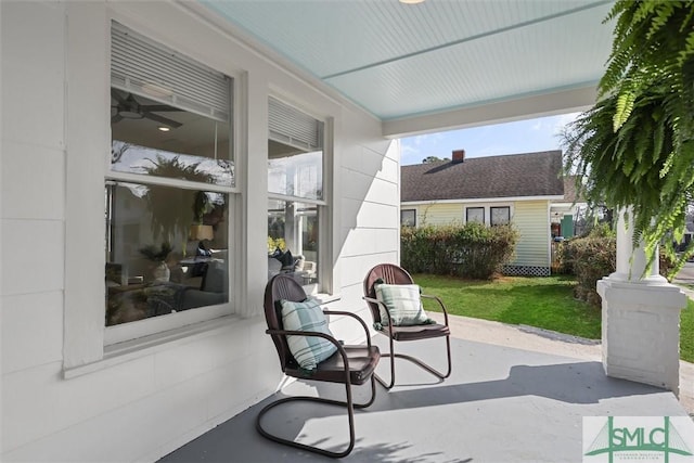 1108 E 39th St, Savannah, GA 31404 - view of patio