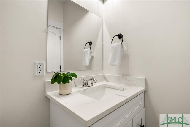 1108 E 39th St, Savannah, GA 31404 - bathroom featuring vanity
