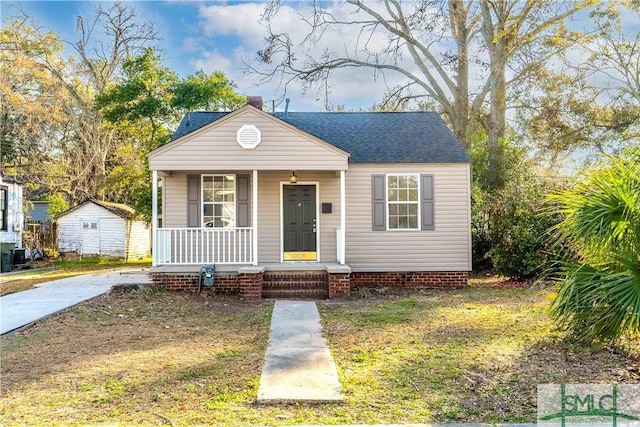 bungalow featuring a porch