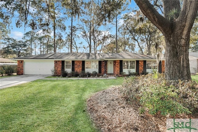 single story home featuring a garage and a front yard