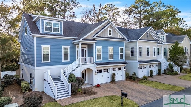 view of front of home featuring a garage