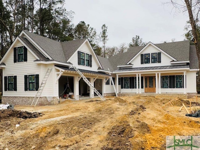 view of front of house with a porch