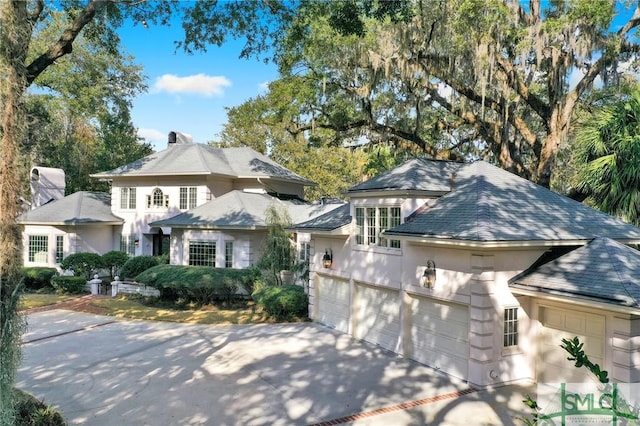 view of front of house with a garage