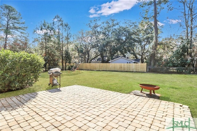 view of patio / terrace featuring grilling area