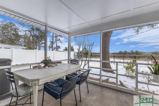 view of sunroom / solarium