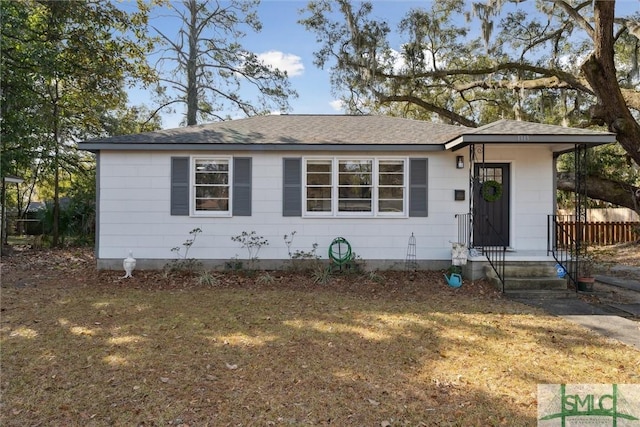 view of front of house with a front yard