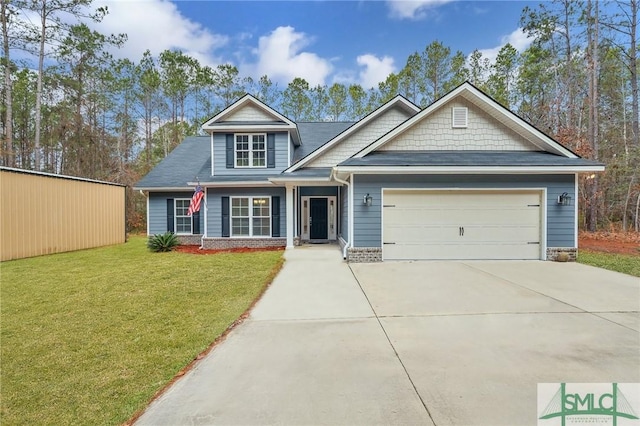 craftsman inspired home featuring a garage and a front yard