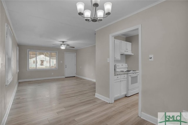 interior space with ceiling fan with notable chandelier, white electric range, white cabinetry, crown molding, and light hardwood / wood-style flooring