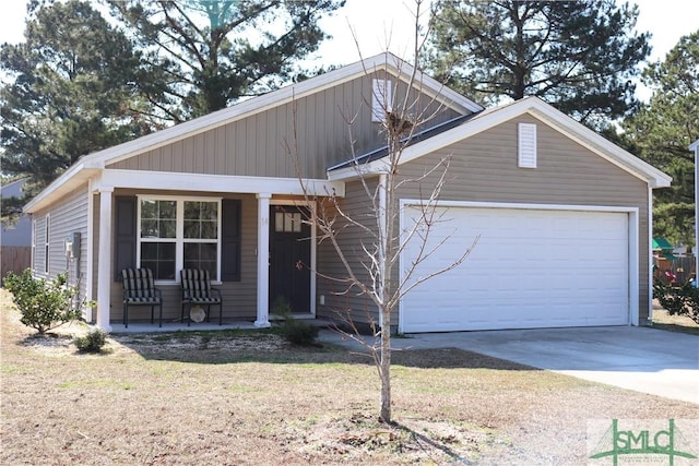 view of front of house featuring covered porch