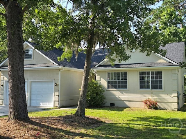209 Mariners Way, Savannah, GA 31419 - view of front of house featuring an attached garage, a shingled roof, a front yard, crawl space, and stucco siding