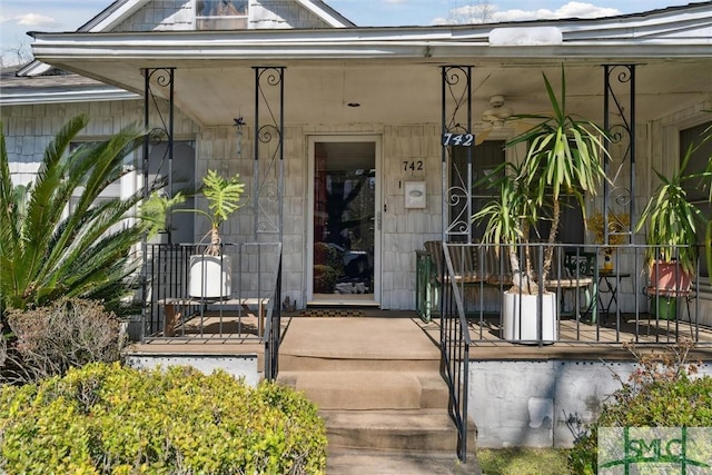 view of property entrance