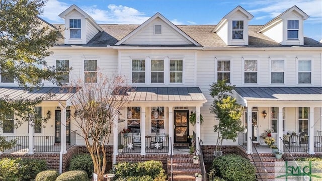 view of front of house with a porch