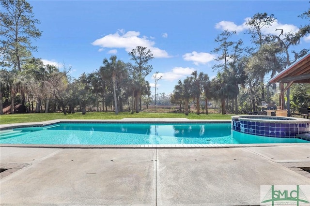106 Commodore Dr, Savannah, GA 31410 - view of swimming pool with a patio and a pool with connected hot tub