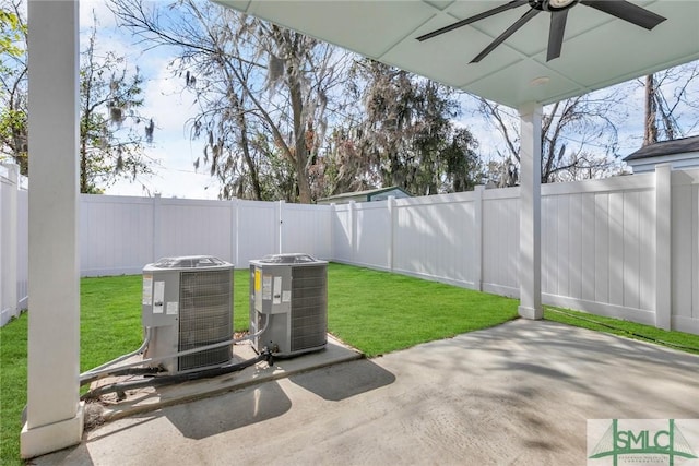 view of patio featuring a ceiling fan, central AC, and a fenced backyard