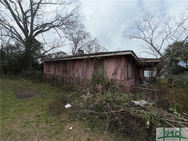 view of property exterior