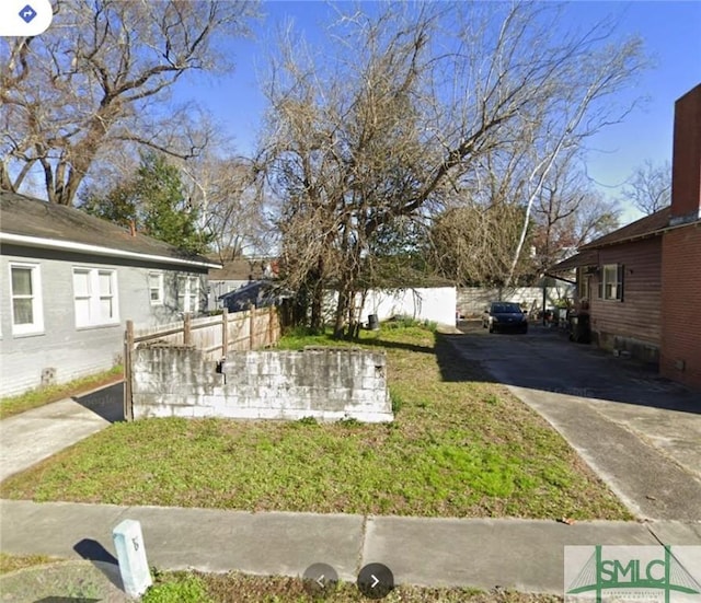 Listing photo 3 for 1218 E 38th St, Savannah GA 31404