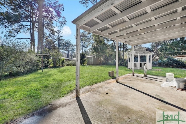 exterior space featuring a fenced backyard