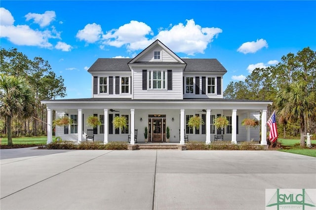 view of front of property featuring covered porch and ceiling fan