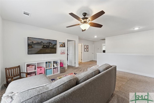 living room featuring carpet, recessed lighting, visible vents, ceiling fan, and baseboards