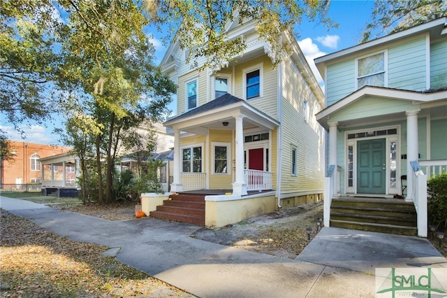 view of front of home featuring a porch