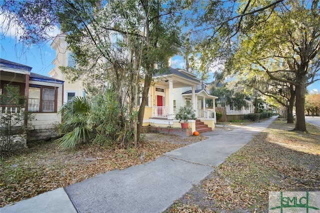 view of front of property with covered porch